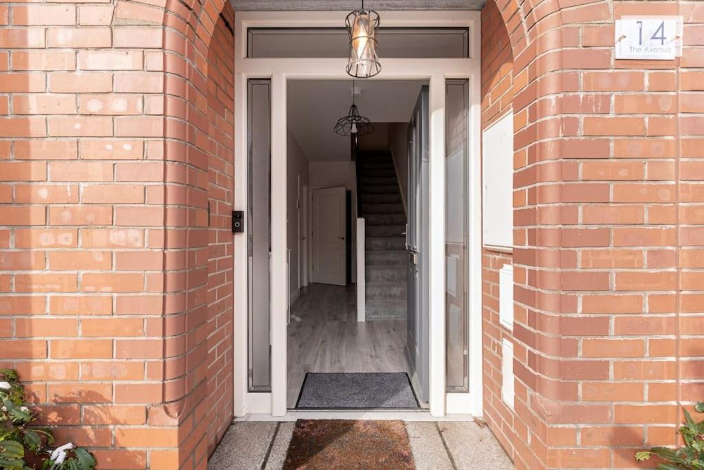 Ferienwohnung Dublin Jacuzzi Escape Exterior foto
